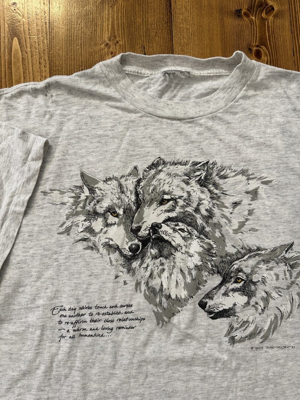 Vintage Rare 1989 Tee Shirt Single Stitch Earth Animals Art XL Wolf Pack Nature